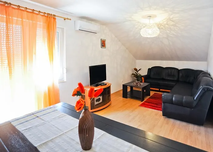 Roko Apartman Zára